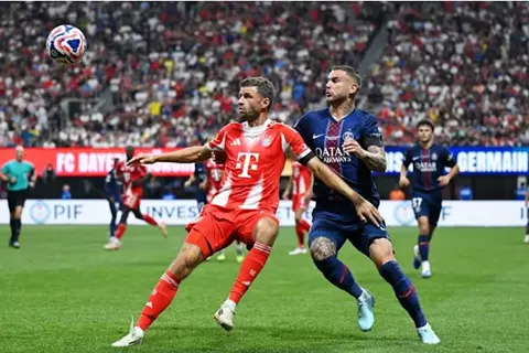 صدمة موسيالا ووداع مولر.. ماذا قالت الصحف الألمانية بعد خسارة بايرن أمام باريس سان جيرمان؟